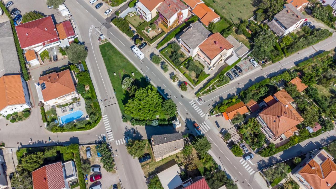 Meri Baška Buitenkant foto